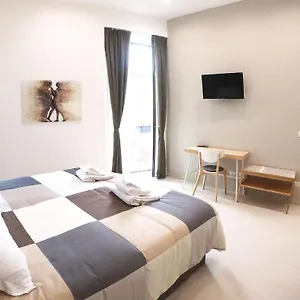  Apartment Dante Italien