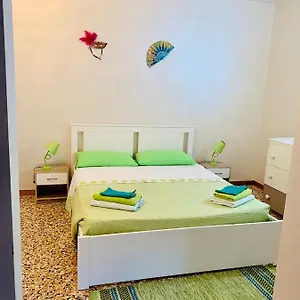 Green Apartment